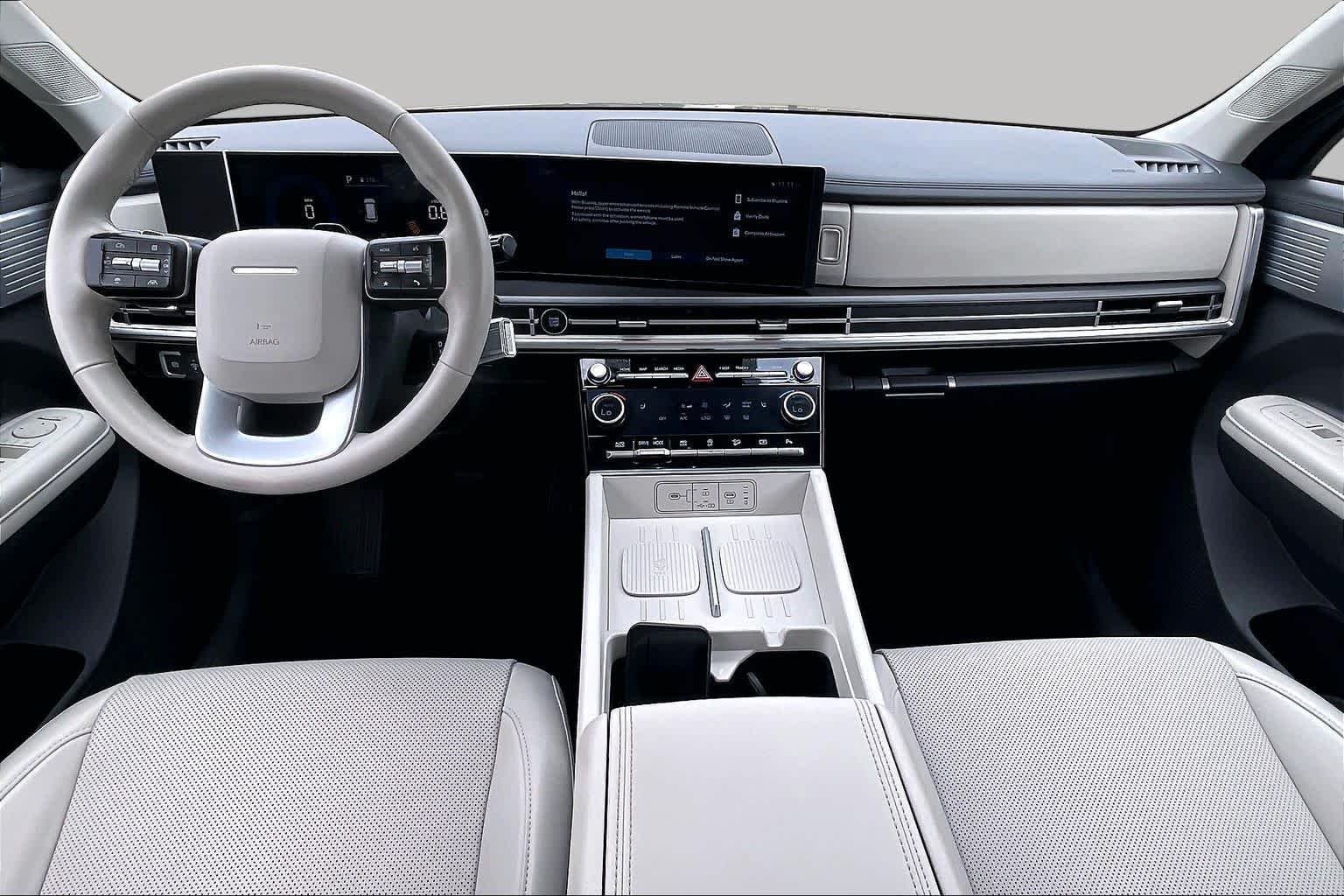 Used 2025 Hampton Gray Hyundai SEL image 14