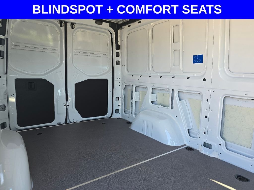 New 2026 Arctic White Mercedes-Benz Cargo 144 WB image 13