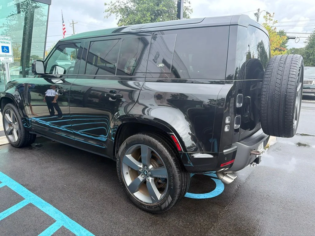 Used 2023 Santorini Black Metallic Land Rover Carpathian Edition image 3
