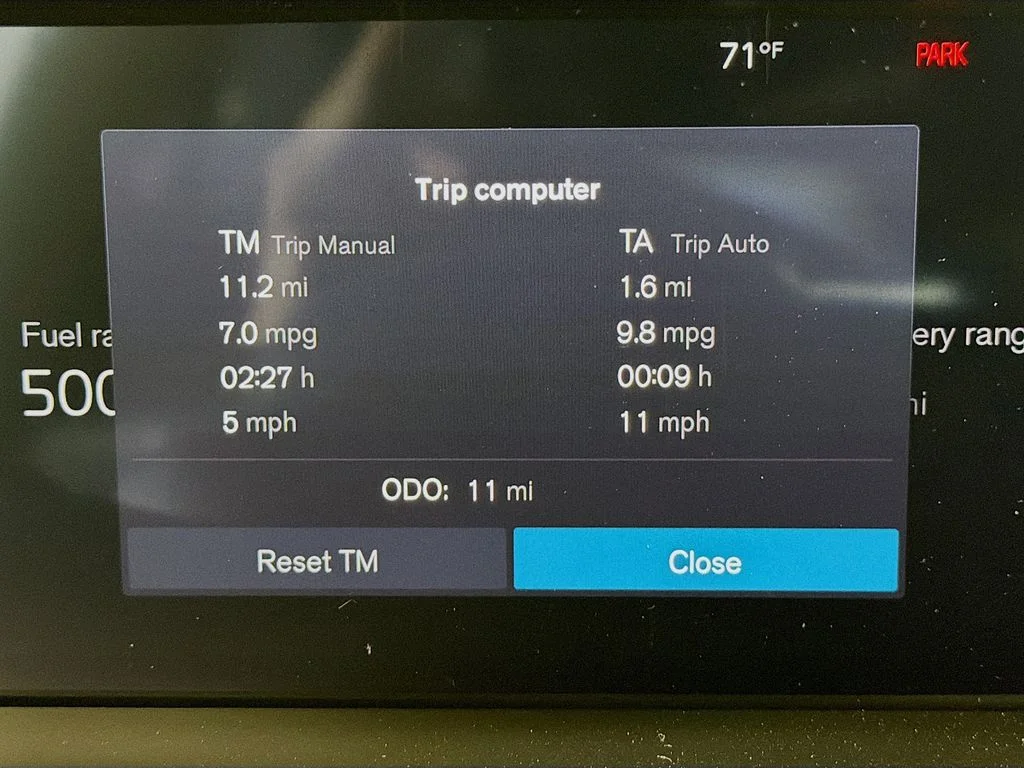 New 2026  Volvo T8 Plus image 12