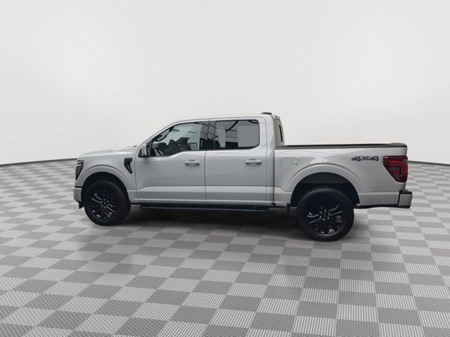 Used 2024 White Ford LARIAT image 38