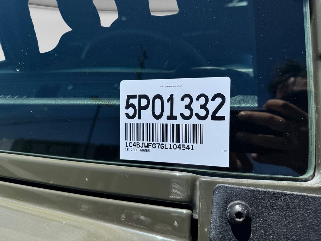 Used 2016 Tank Clearcoat Jeep Unlimited Rubicon image 35