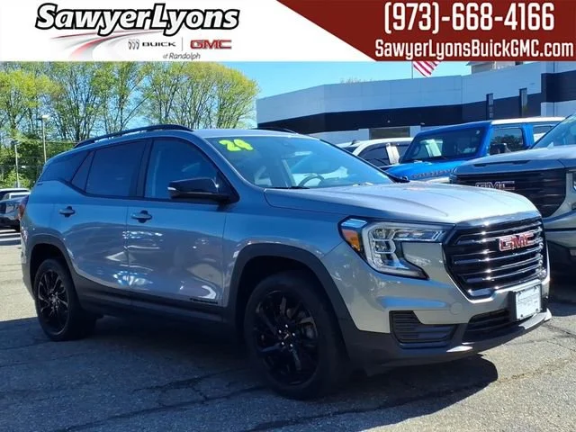 2024 GMC Terrain SLE AWD's photo