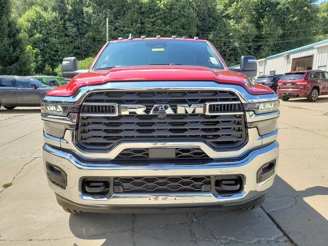 2026 RAM 2500 Tradesman - Photo 3