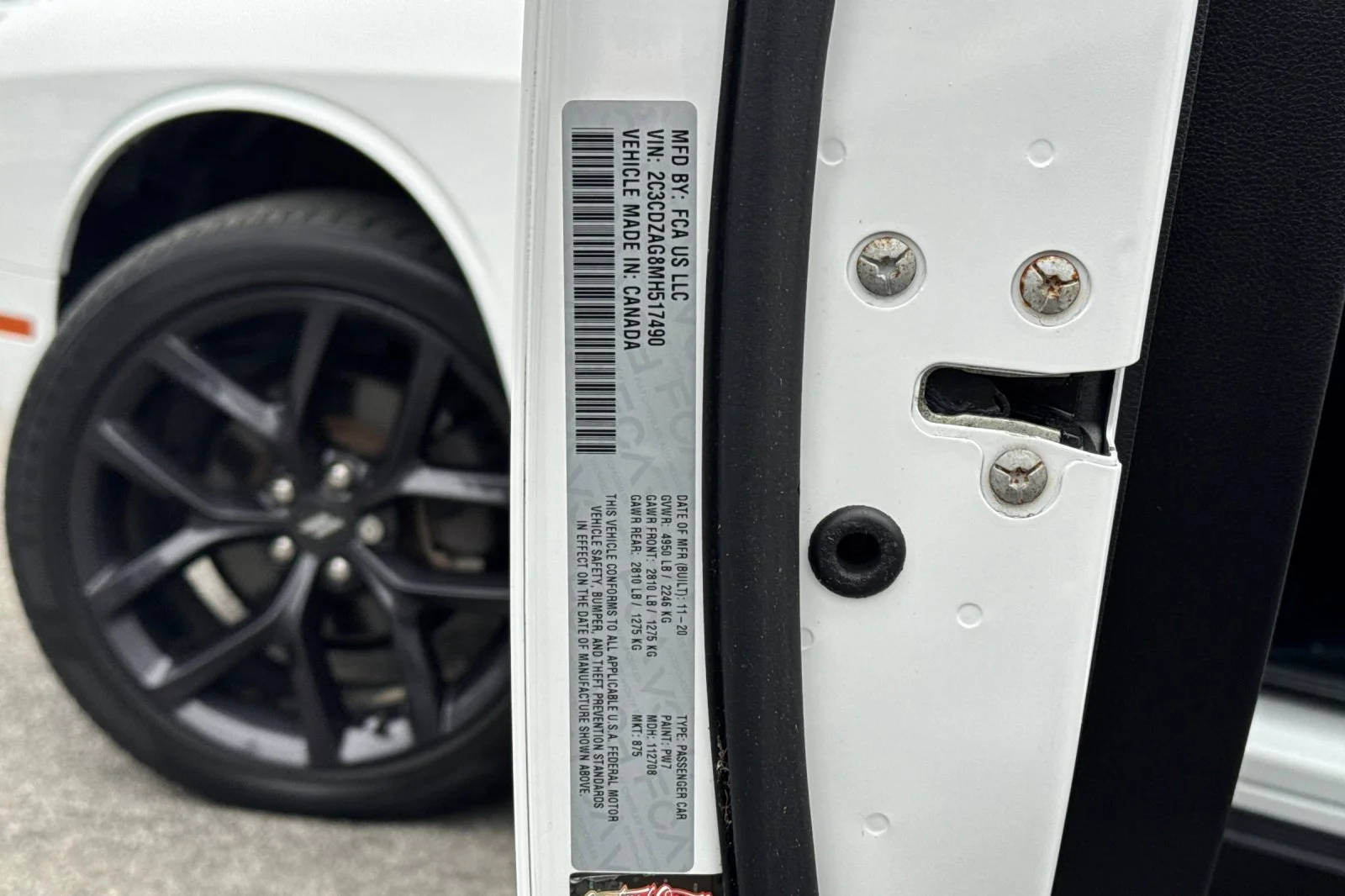Used 2021 White Dodge SXT image 27