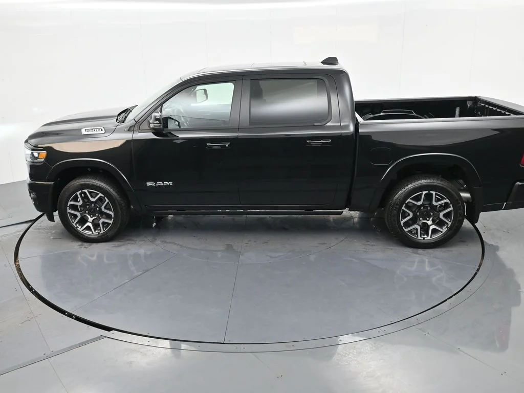 2026 RAM 1500 Laramie - Photo 30