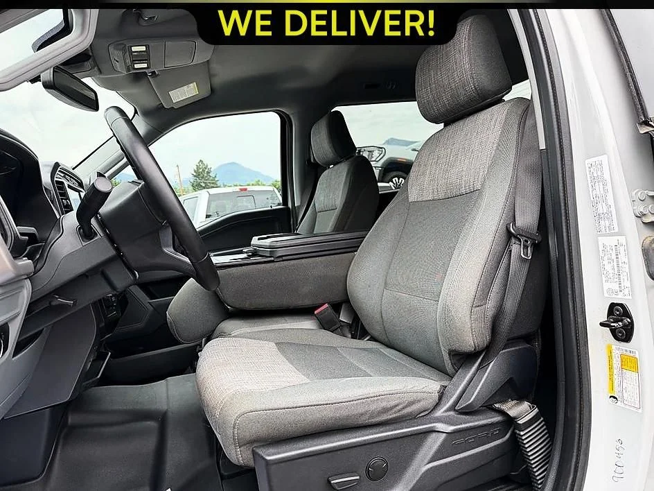 Used 2023 Gray Ford XLT image 9