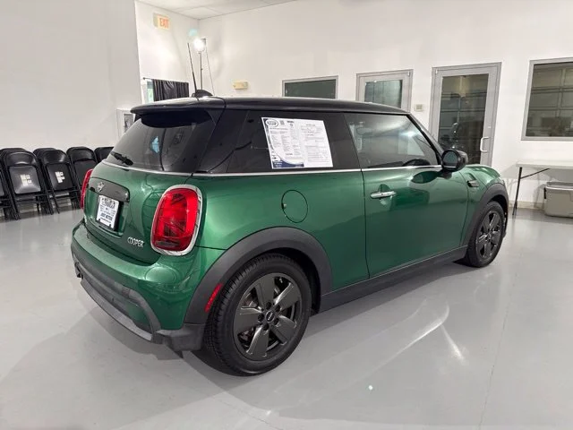 Used 2022 Green MINI Oxford Edition image 13