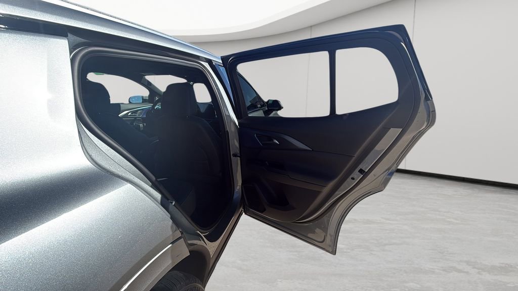 2026 Chevrolet Equinox EV 2LT - Photo 40