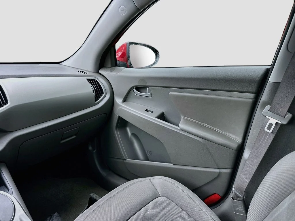 Used 2012 Red Kia LX image 21