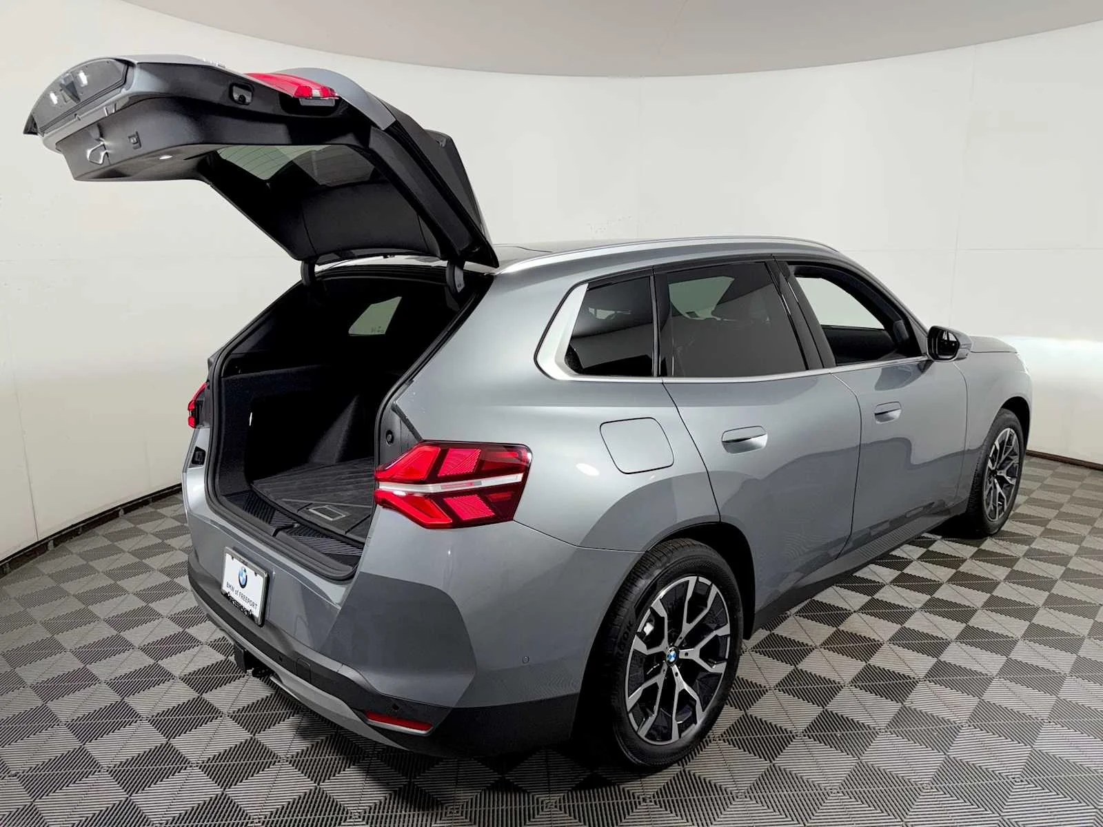 2026 BMW X3 30 - Photo 23