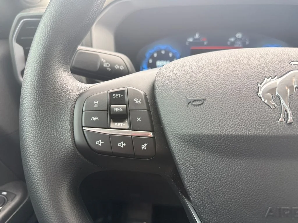 Used 2025 Red Ford Big Bend image 22