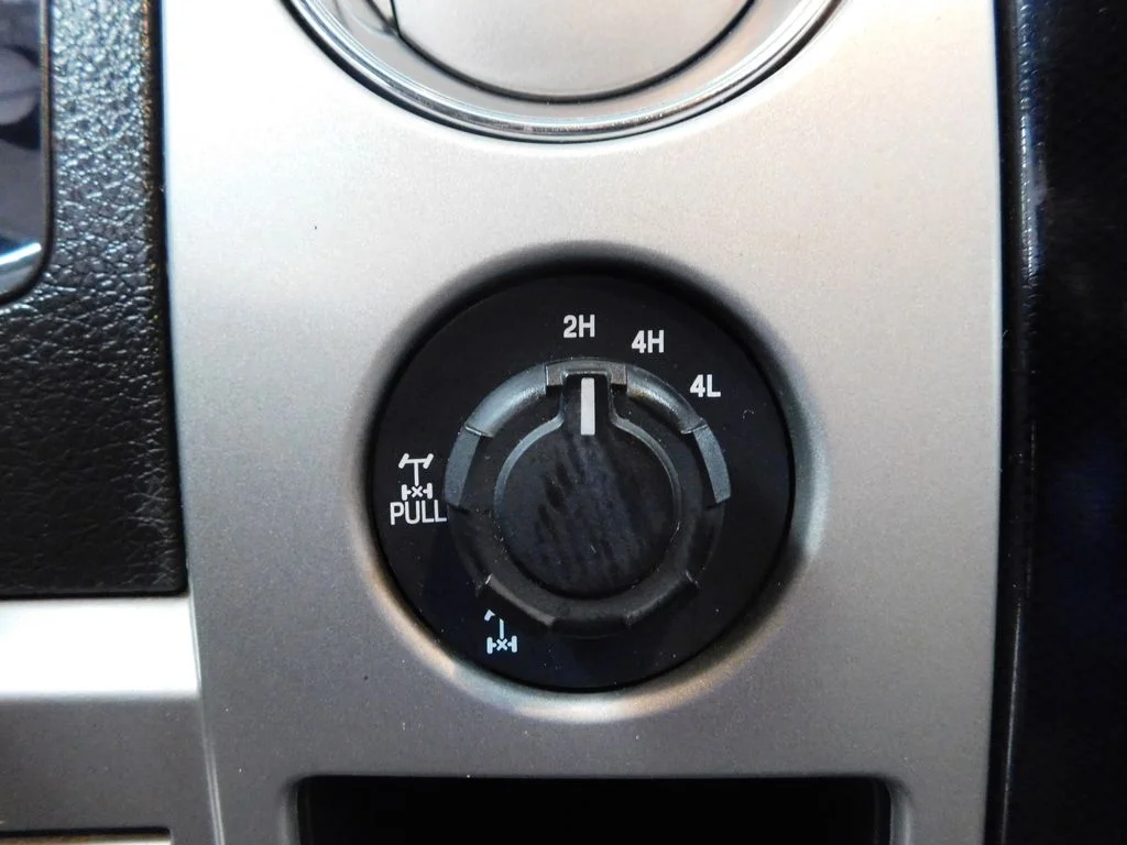 Used 2012 Ingot Silver Metallic Ford FX4 image 19