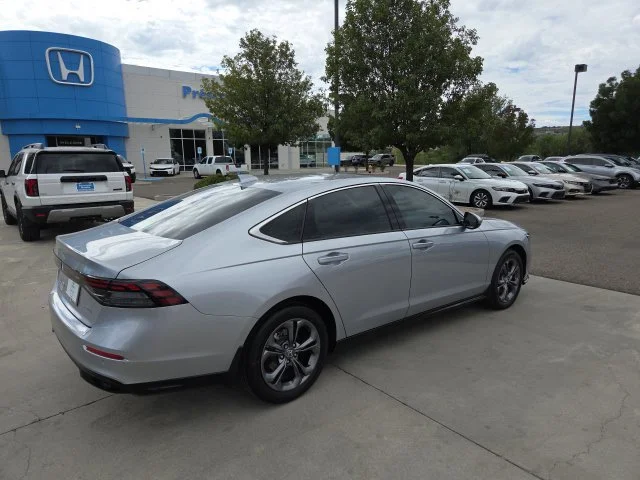 Certified Used 2025 Solar Silver Metallic Honda HYBRID EX-L image 45