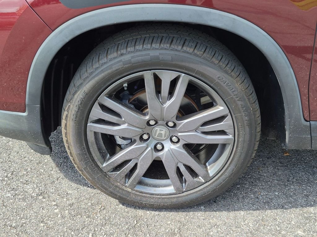 Used 2021 Red Honda EX-L image 11
