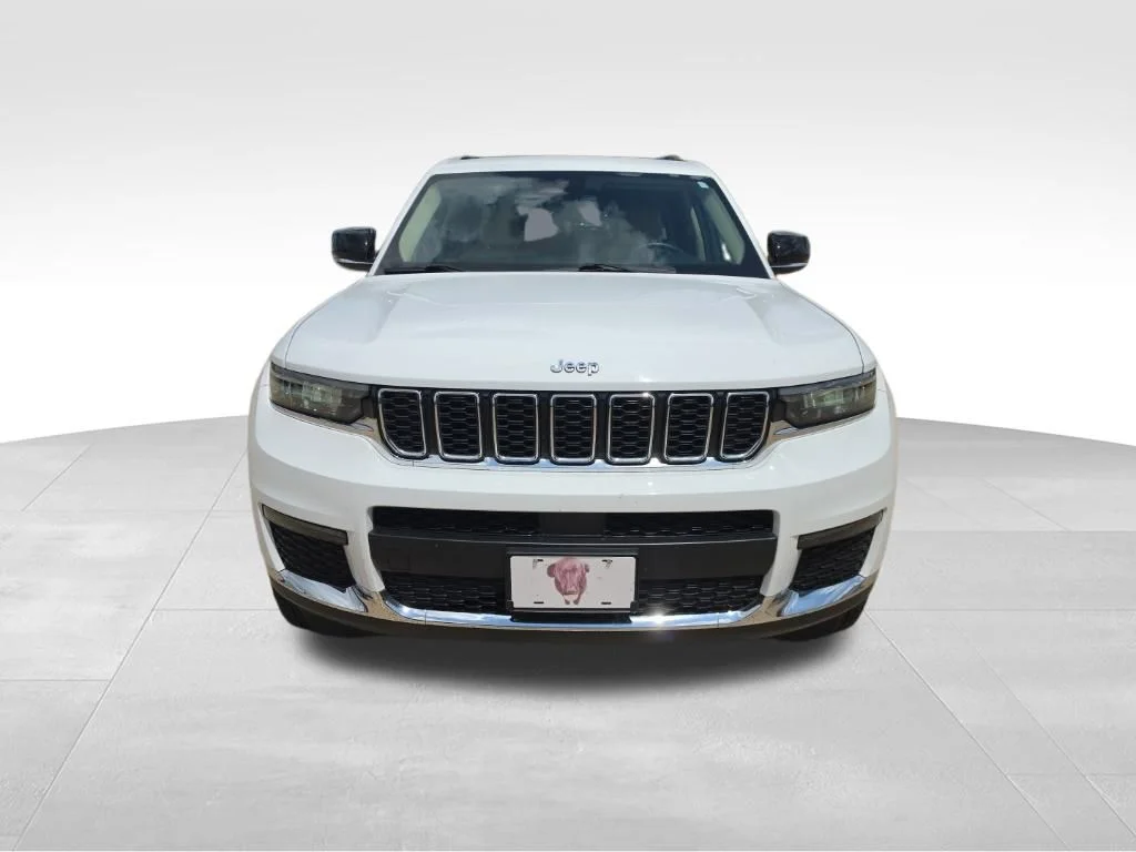 Used 2021 White Jeep Limited image 4