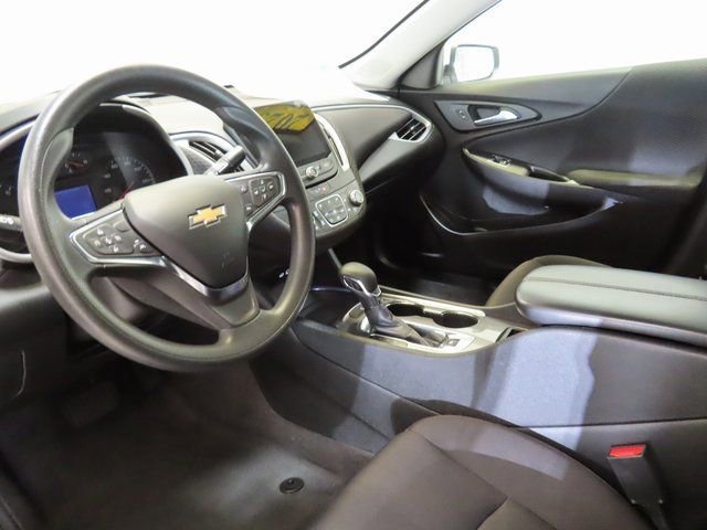 Used 2023 Summit White Chevrolet LT image 4