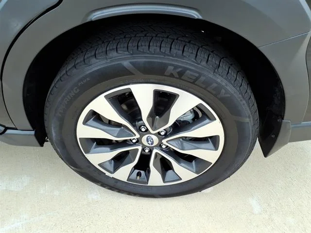Used 2023 BLACK Subaru Touring XT image 19