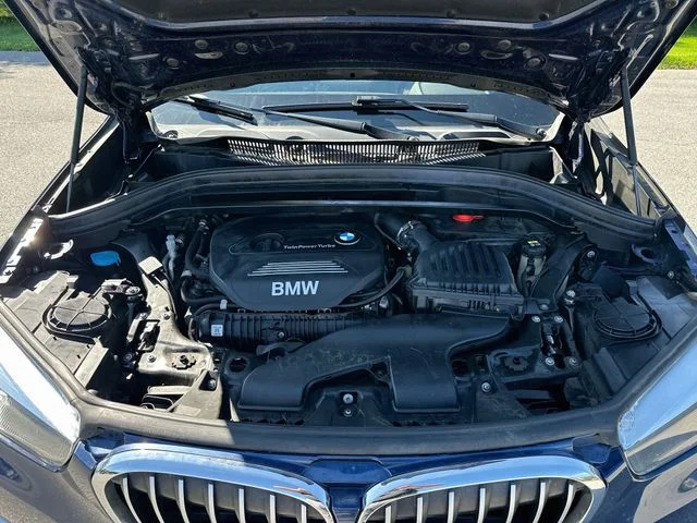 Used 2018 Blue BMW xDrive28i image 31