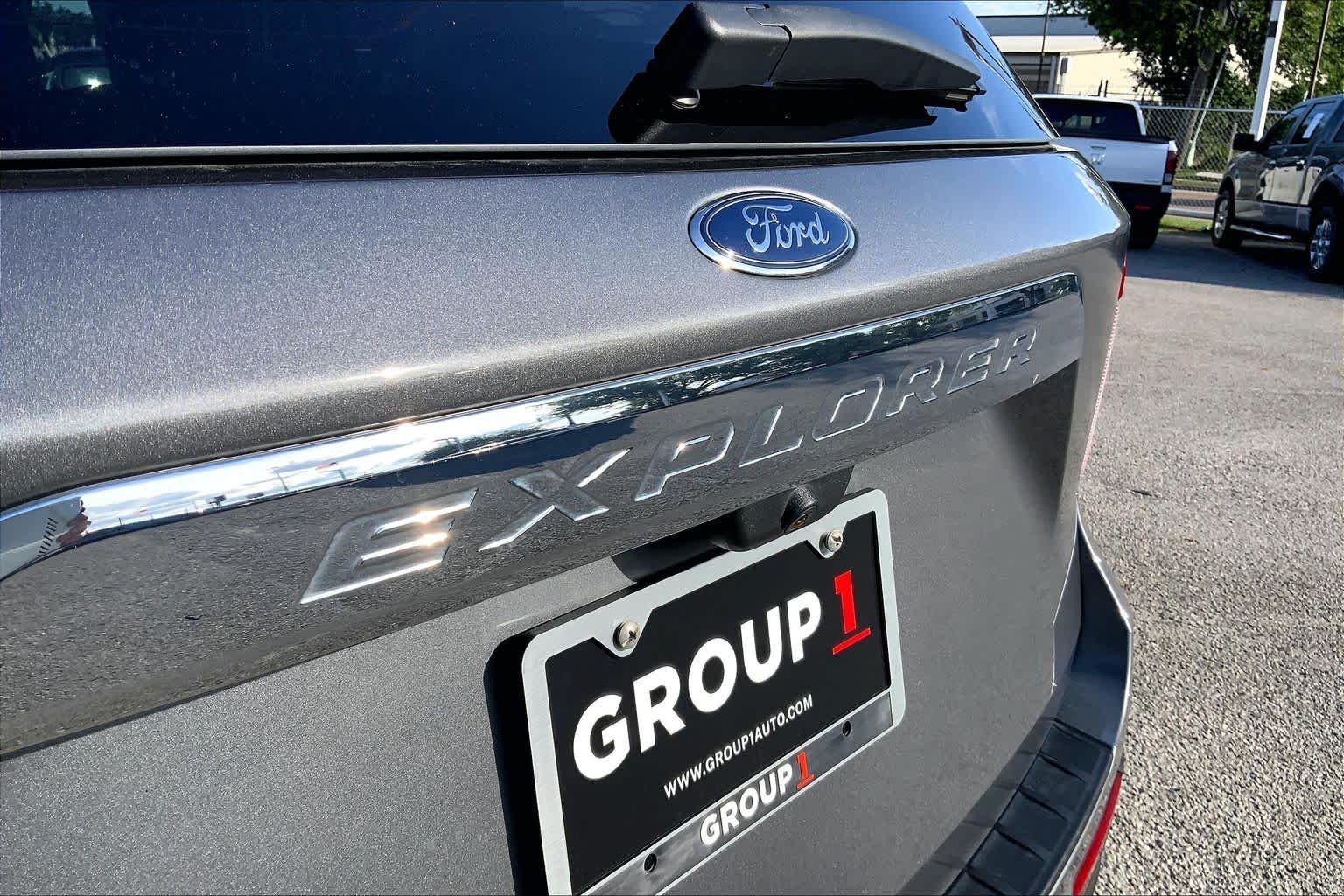 Used 2023 Carbonized Gray Ford XLT image 28
