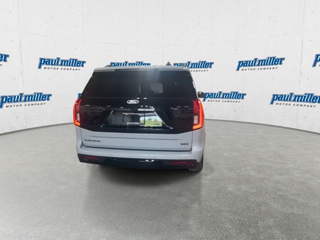 New 2027 Gray Ford Platinum image 9