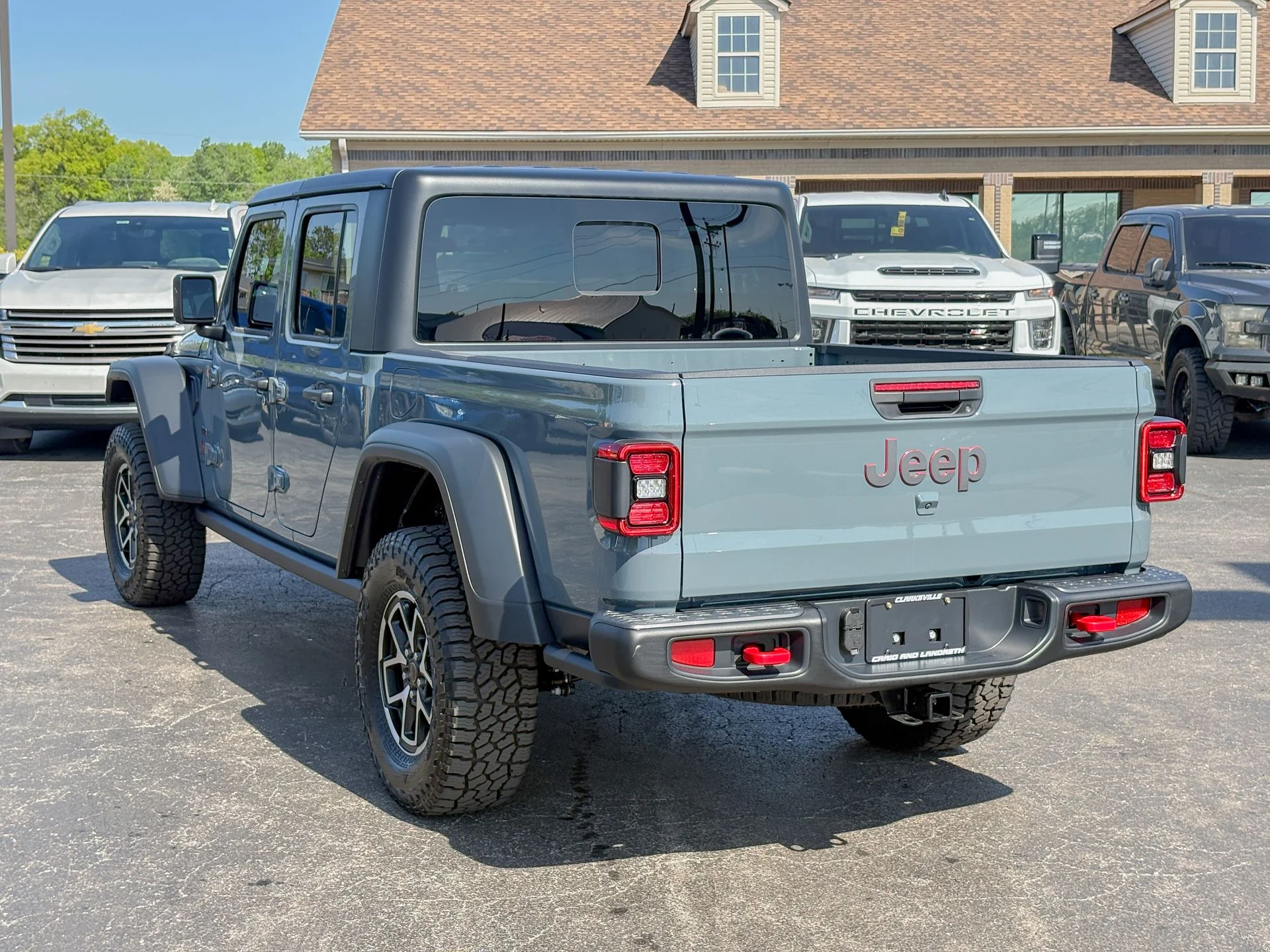 Used 2025 Gray Jeep Rubicon image 12