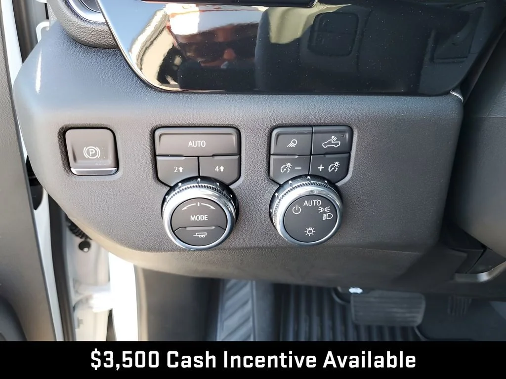 New 2026 Summit White GMC SLE image 34