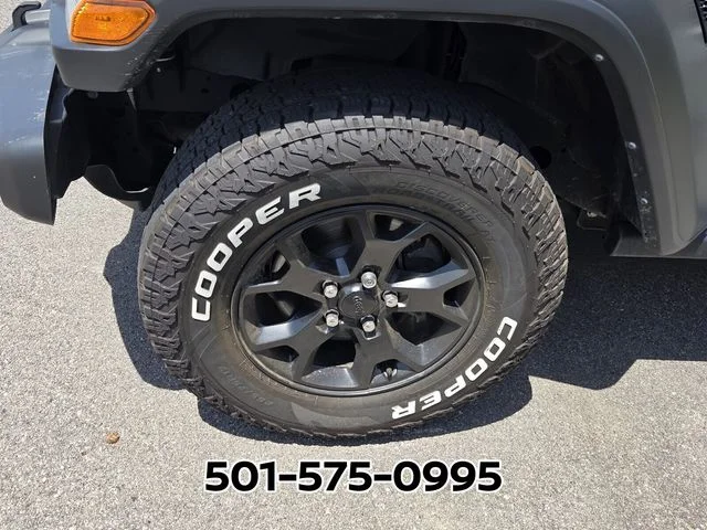 Used 2021 Gray Jeep Unlimited Willys image 2