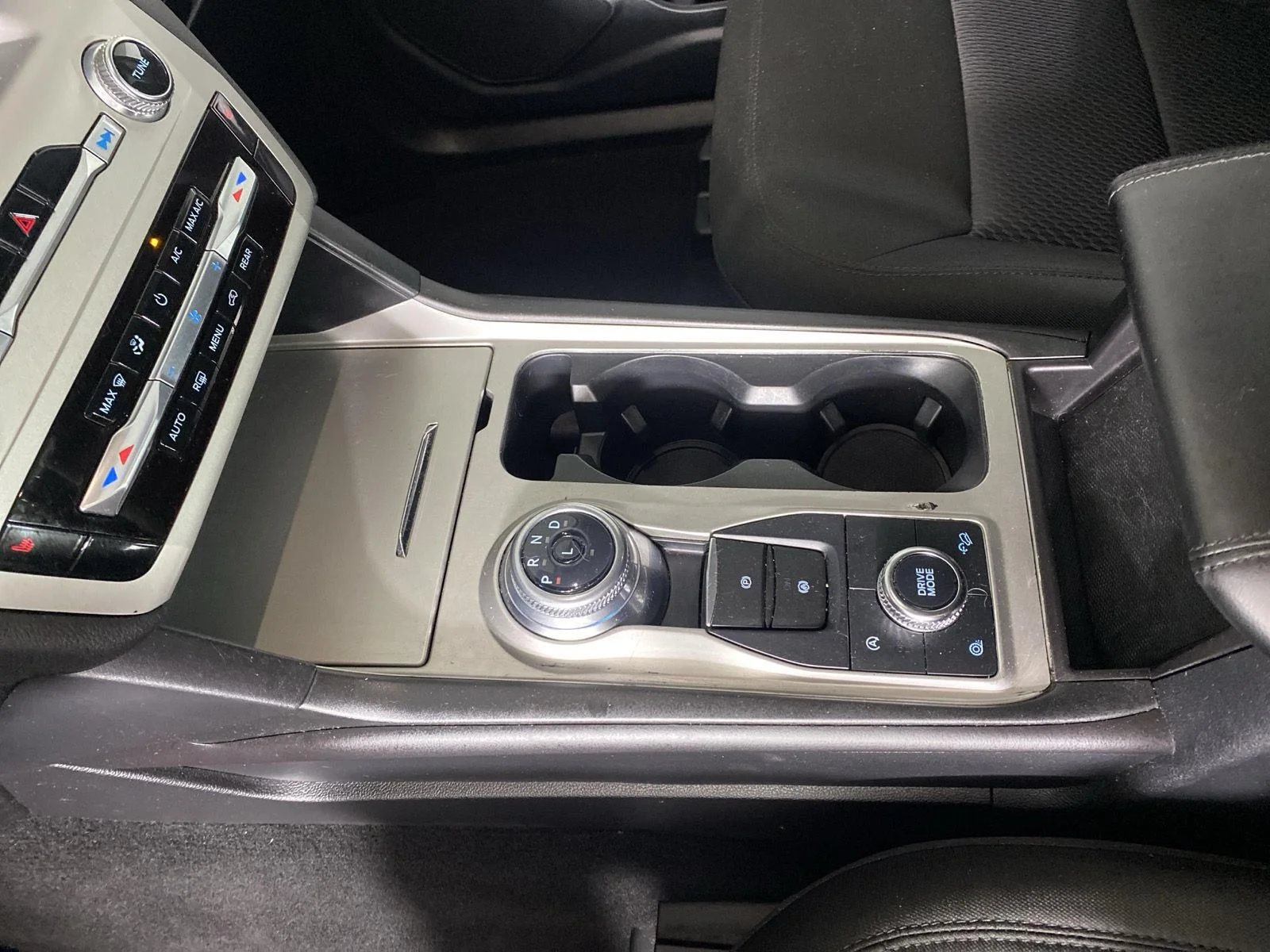 Used 2024 Iconic Silver Ford XLT image 31