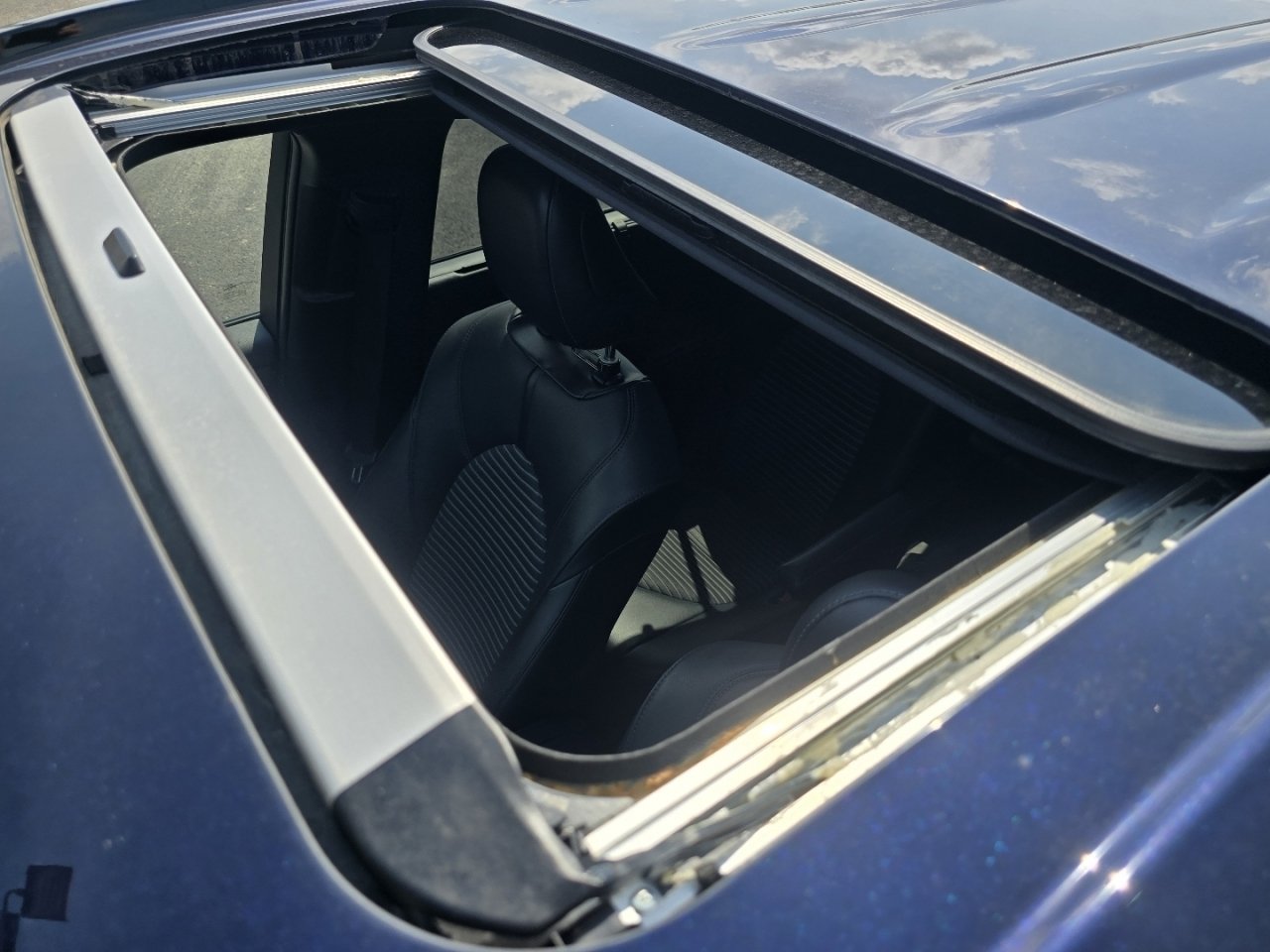 Used 2021 Blue Toyota XSE image 3