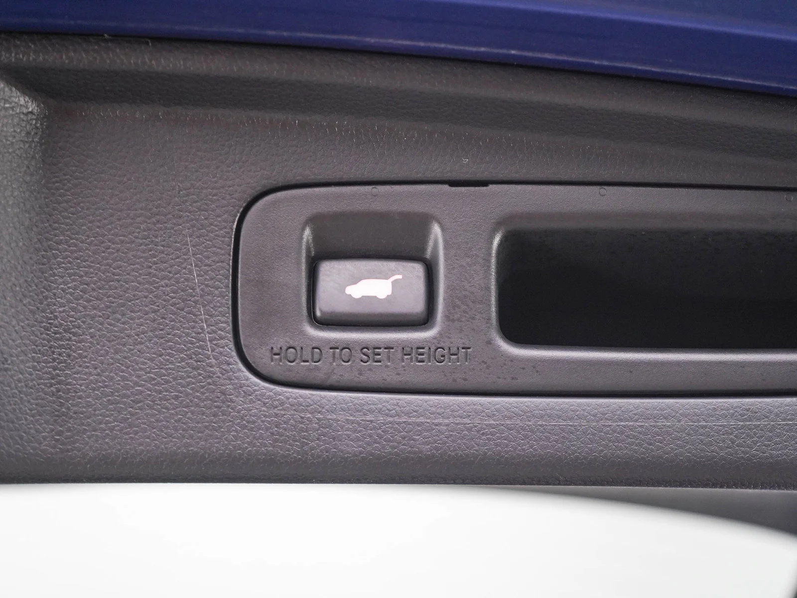 Used 2024 Blue Honda Sport Touring AWD image 17