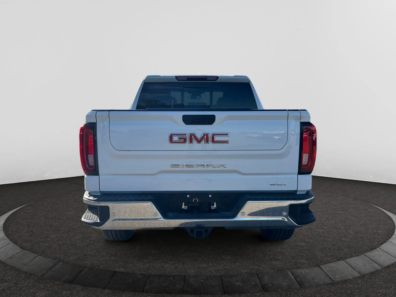 New 2026 Summit White GMC SLT image 4