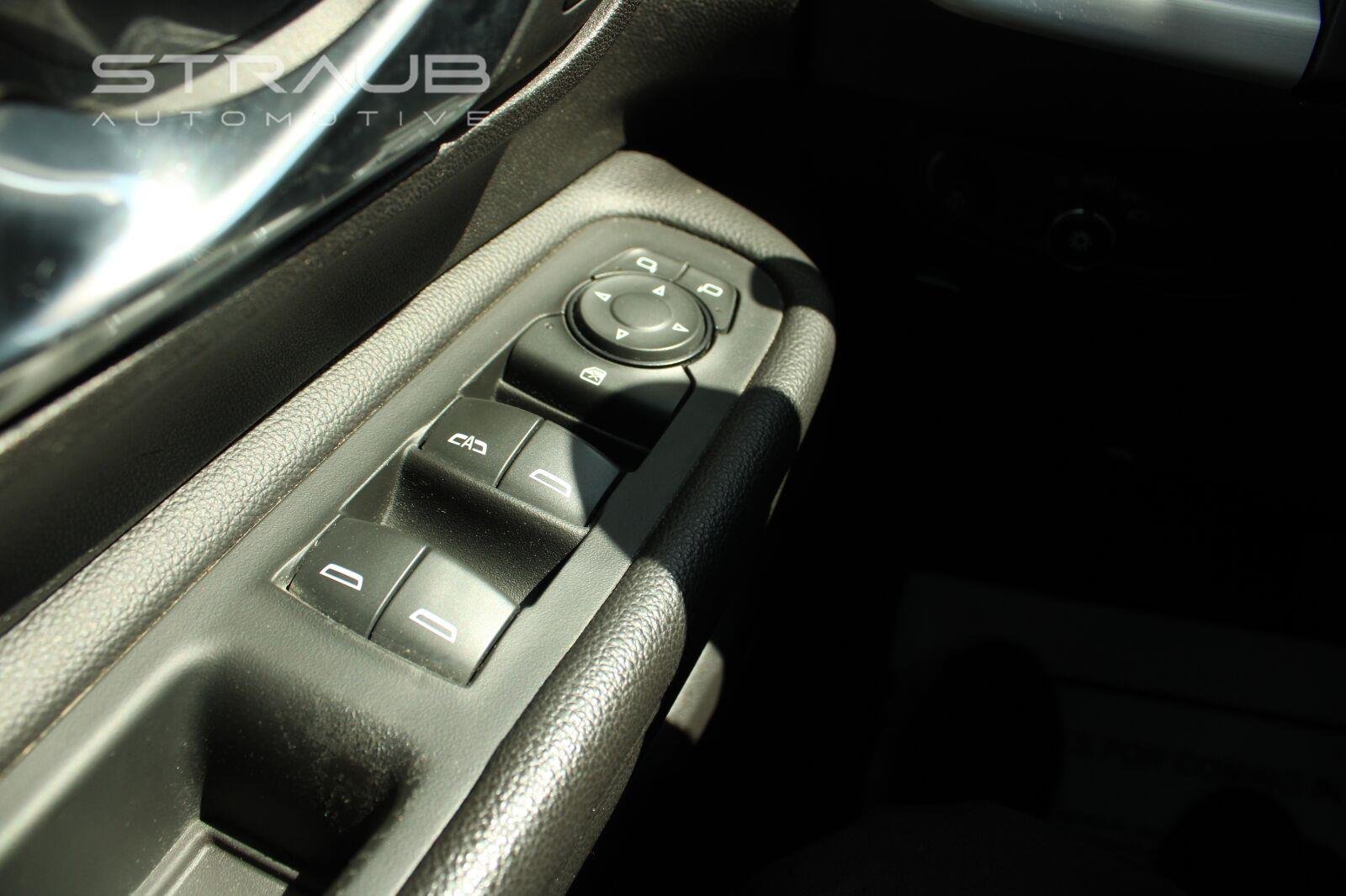 Used 2019 Coppertino Metallic GMC SLE image 21