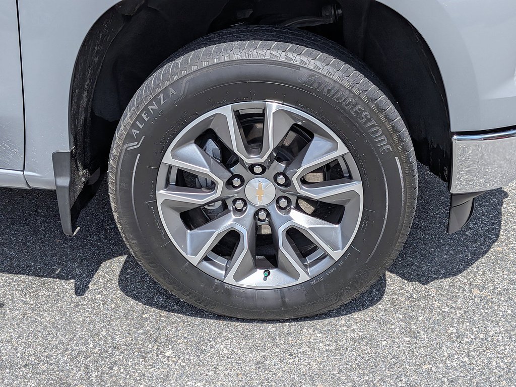 2024 Chevrolet Silverado 1500 LT - Photo 28