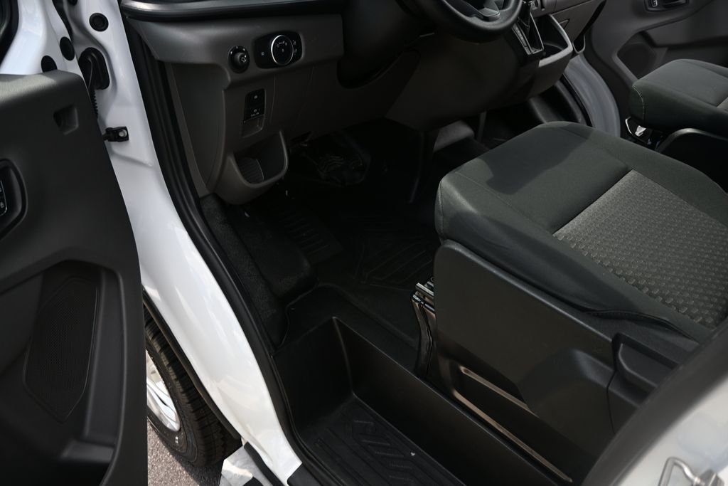 Used 2025 White Ford Base image 7