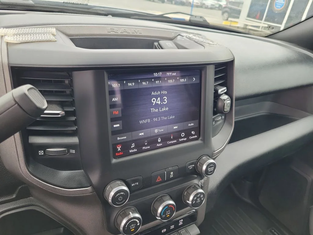 Used 2021 Silver Ram Tradesman image 21