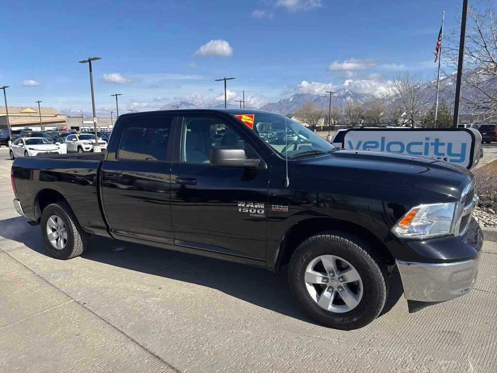 2019 RAM 1500 Classic SLT 4x4 Crew Cab 6'4's photo