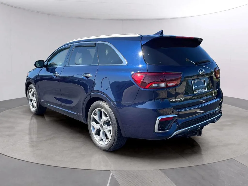 Certified Used 2020 Imperial Blue Kia SX image 3