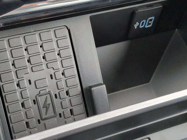 New 2026 Carbonized Gray Metallic Ford F-250® Lariat® image 23
