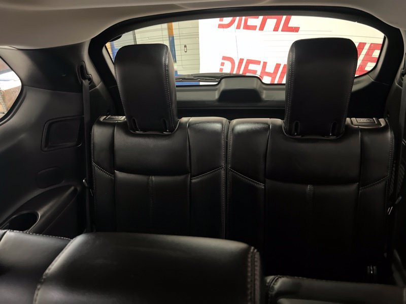 Used 2017 White Nissan Platinum image 19