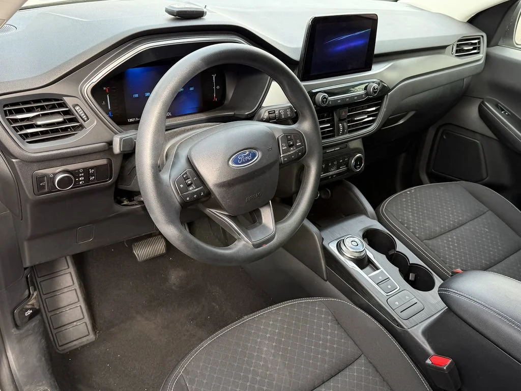 Used 2025  Ford Active image 15