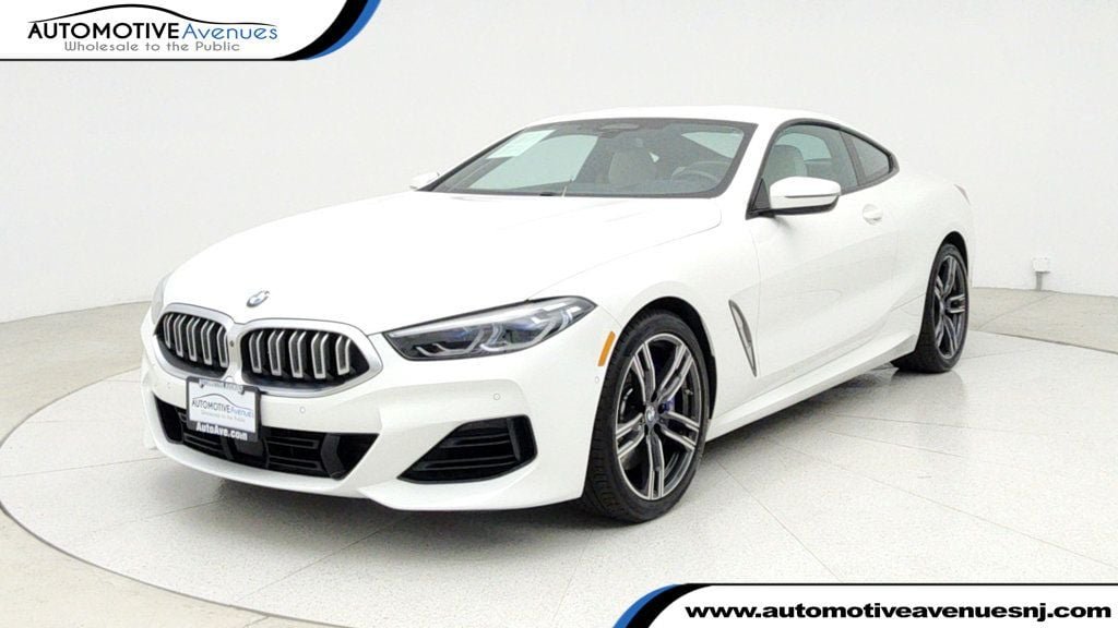 2023 BMW 8 Series 840i