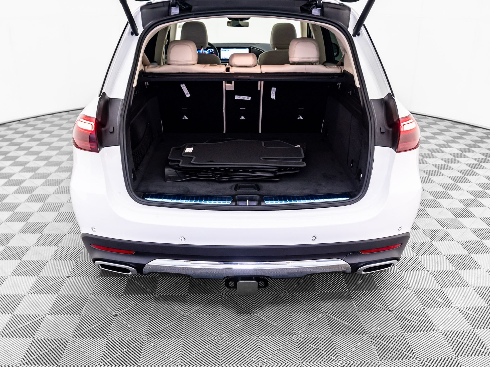New 2026 Polar White Mercedes-Benz GLE 350 image 69