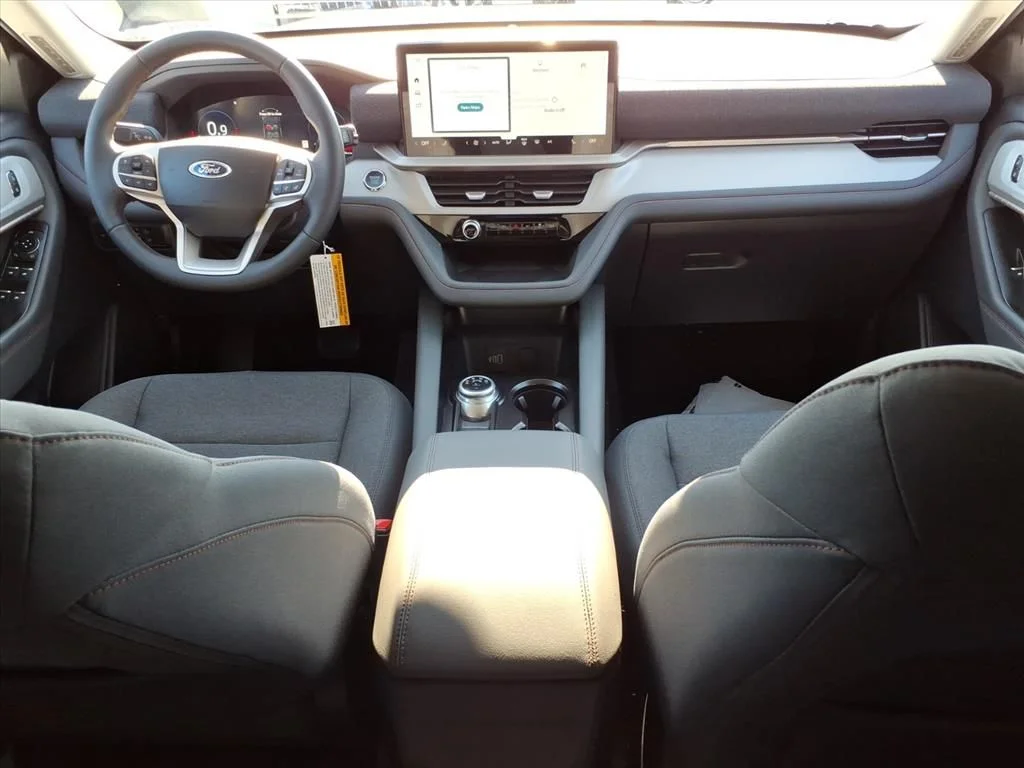 New 2026 Agate Black Metallic Ford Active image 8
