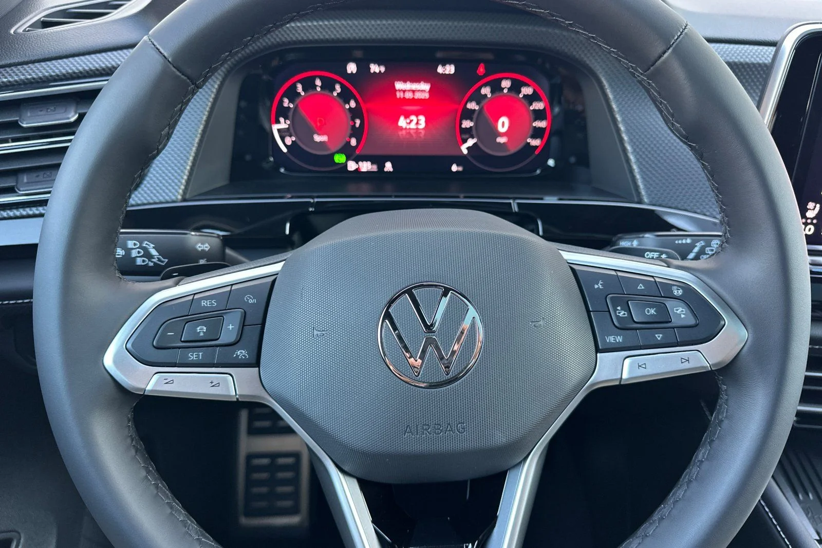 2026 Volkswagen Atlas Cross Sport SEL Premium R-LINE - Photo 21