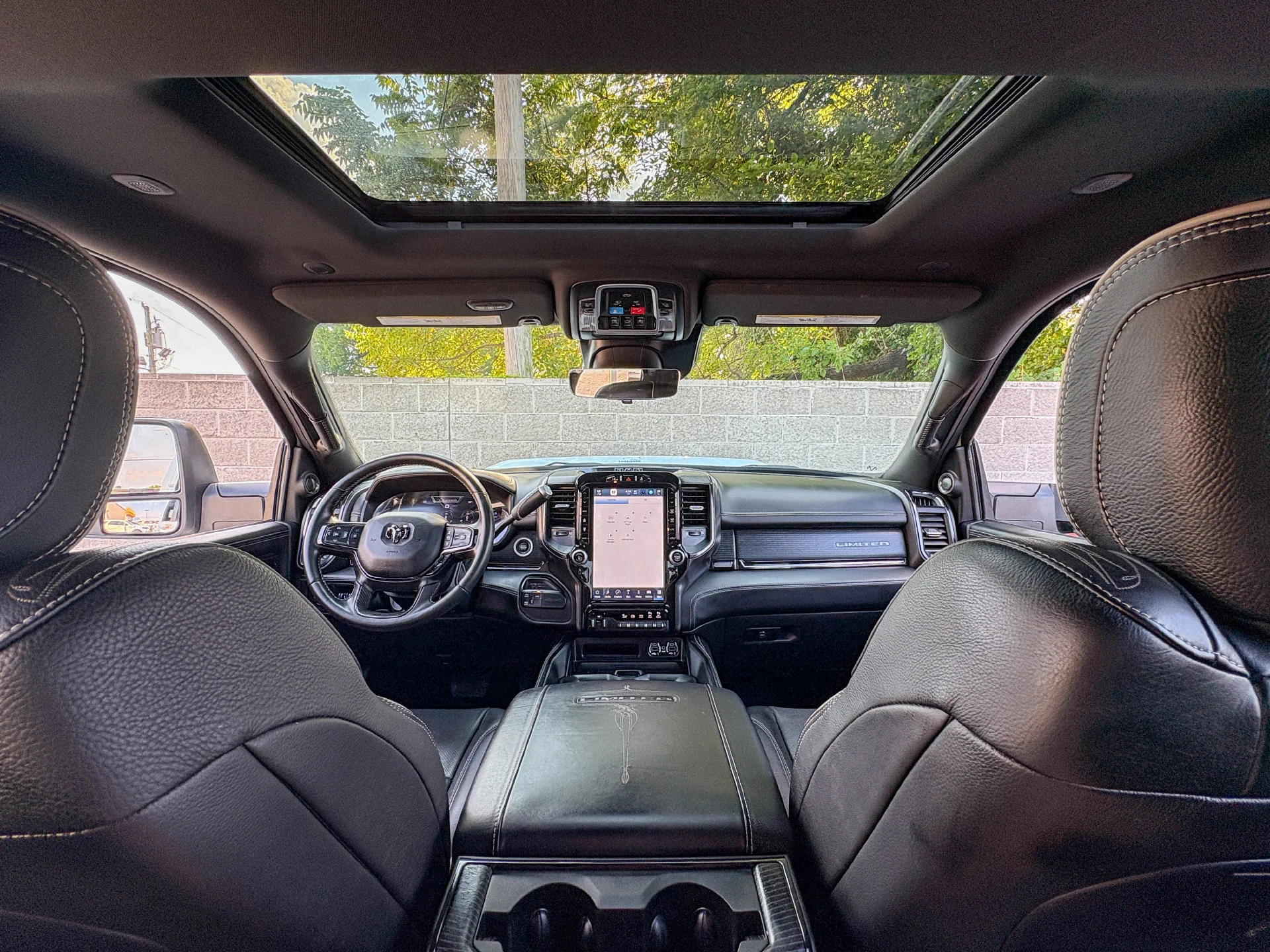 Used 2024 White Ram Limited image 2