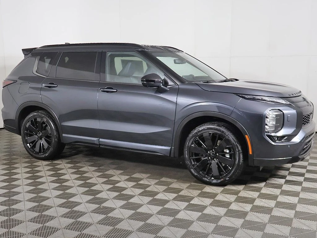 New 2026 Gray Mitsubishi Black Edition image 20