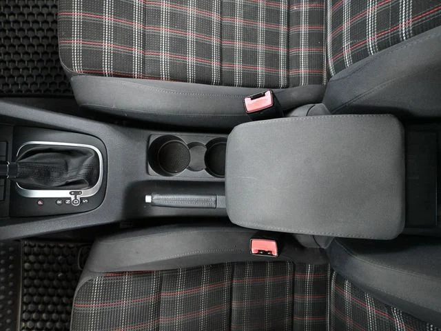 2006 Volkswagen New GTI 2.0T FSI - Photo 30