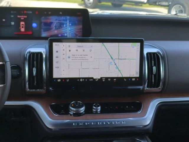 New 2026 Dark Matter Gray Metallic Ford MAX King Ranch® image 18