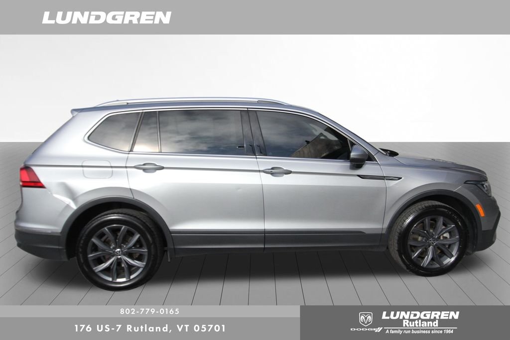 Used 2023 Gray Volkswagen 2.0T SE image 33